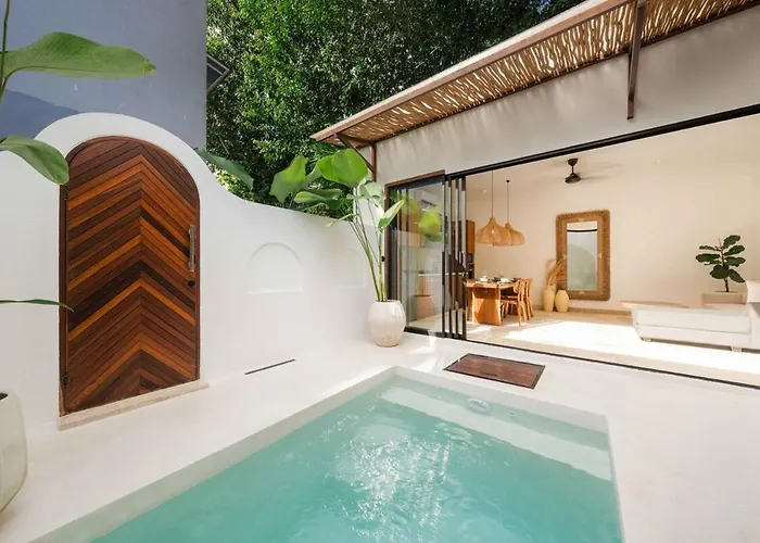 Villa Cahaya | Elegant 2br Pool In *