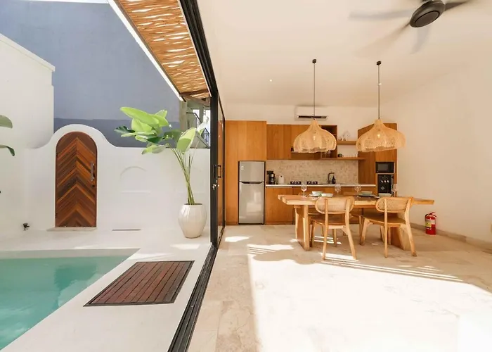 Cahaya | Elegant 2br Pool In Villa *