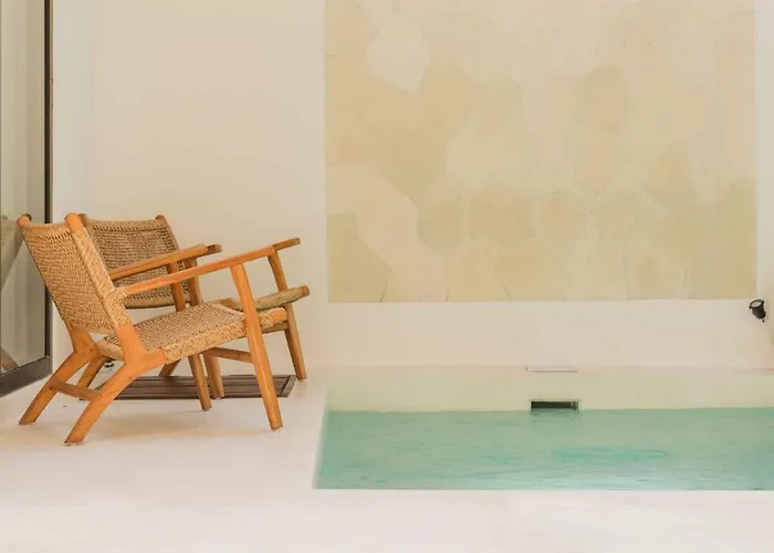 Villa Cahaya | Elegant 2br Pool In Uluwatu