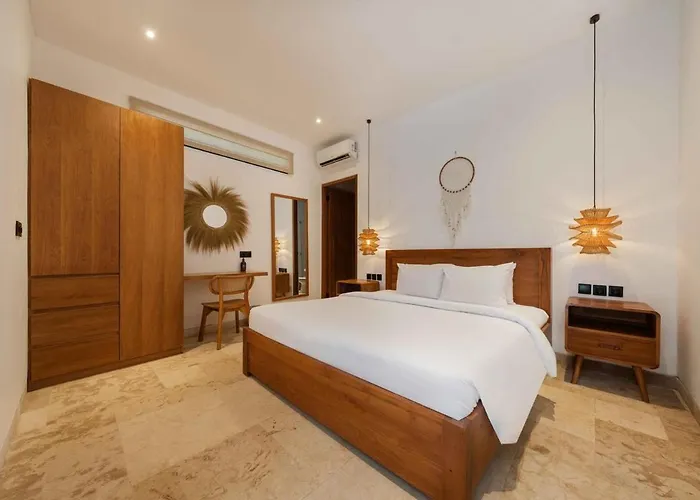 Villa Cahaya | Elegant 2br Pool In *