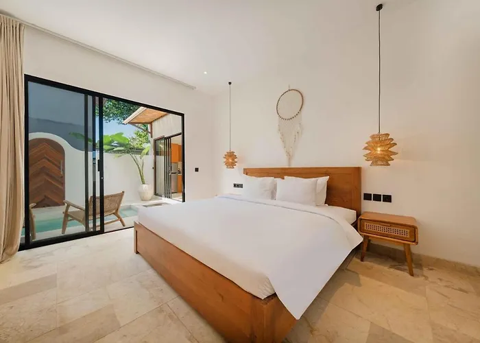 Villa Cahaya | Elegant 2br Pool In Uluwatu